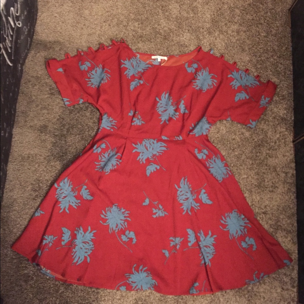 NEW Symphony Dress ❤️
